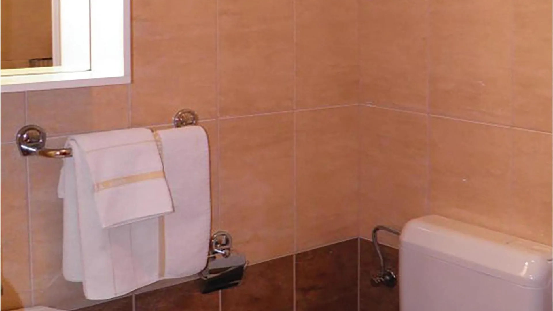 Amazing Apartment In Tar-Vabriga With Kitchen